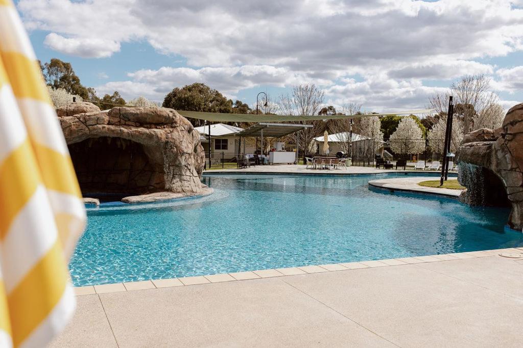 מואמה Tindarra Resort מראה חיצוני תמונה